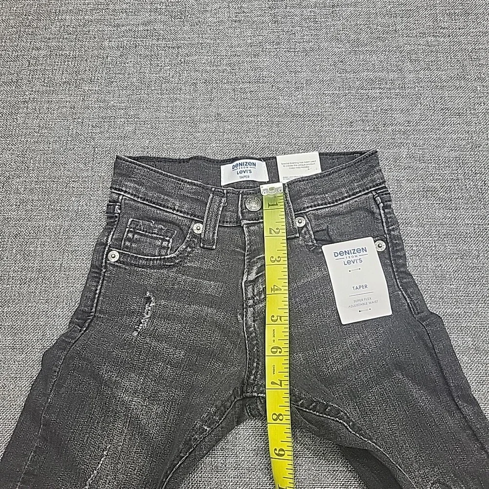 DENIZEN from Levi's Boy's Black Taper Adjustable Waist Jeans Size 4
